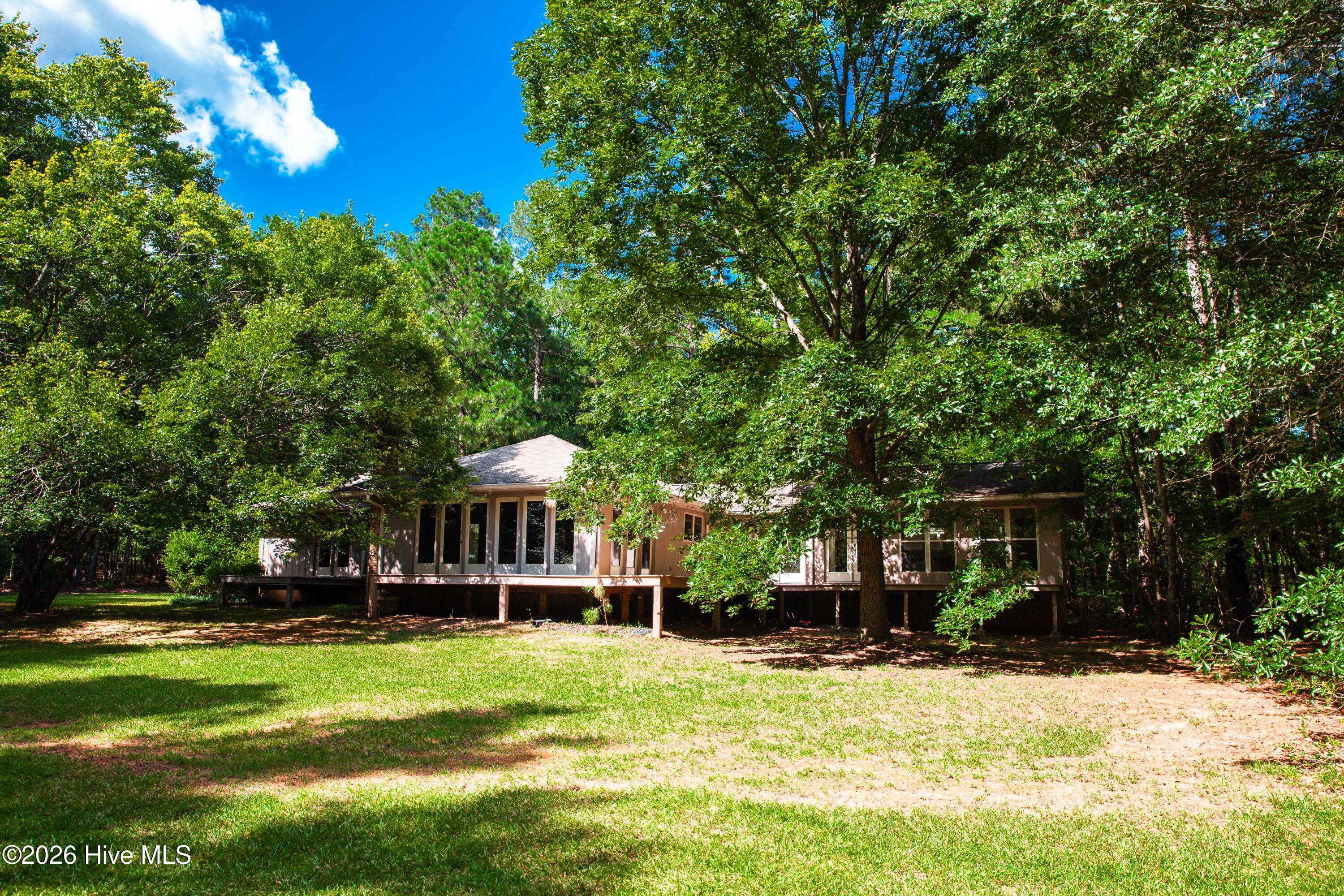 6768 Cobbham Road