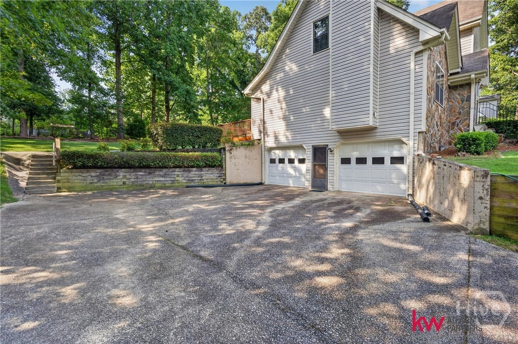 Photo of 981 Thousand Oaks Drive, Lawrenceville, GA 30043 (MLS # CL360232)