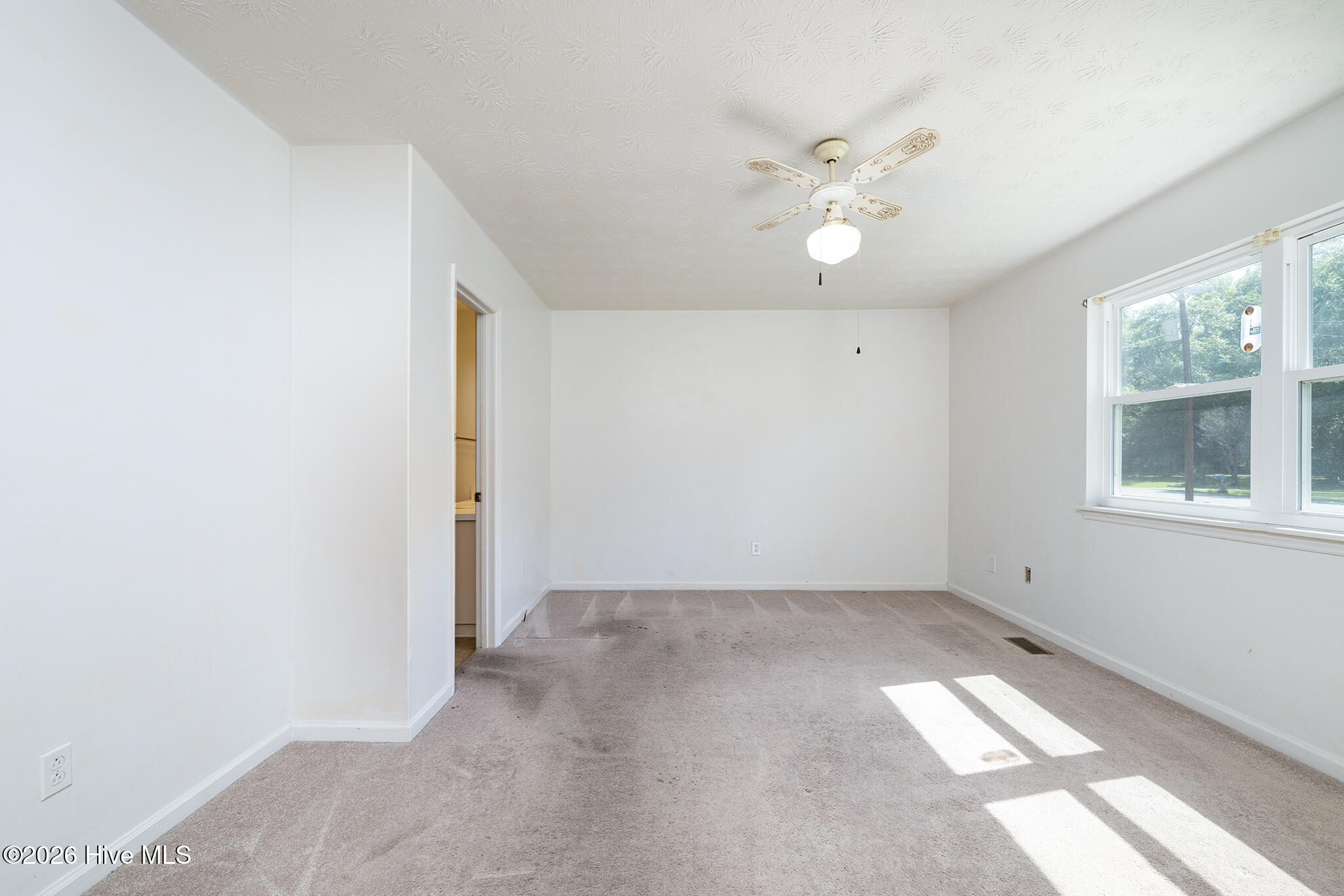 2013 Ridge Road