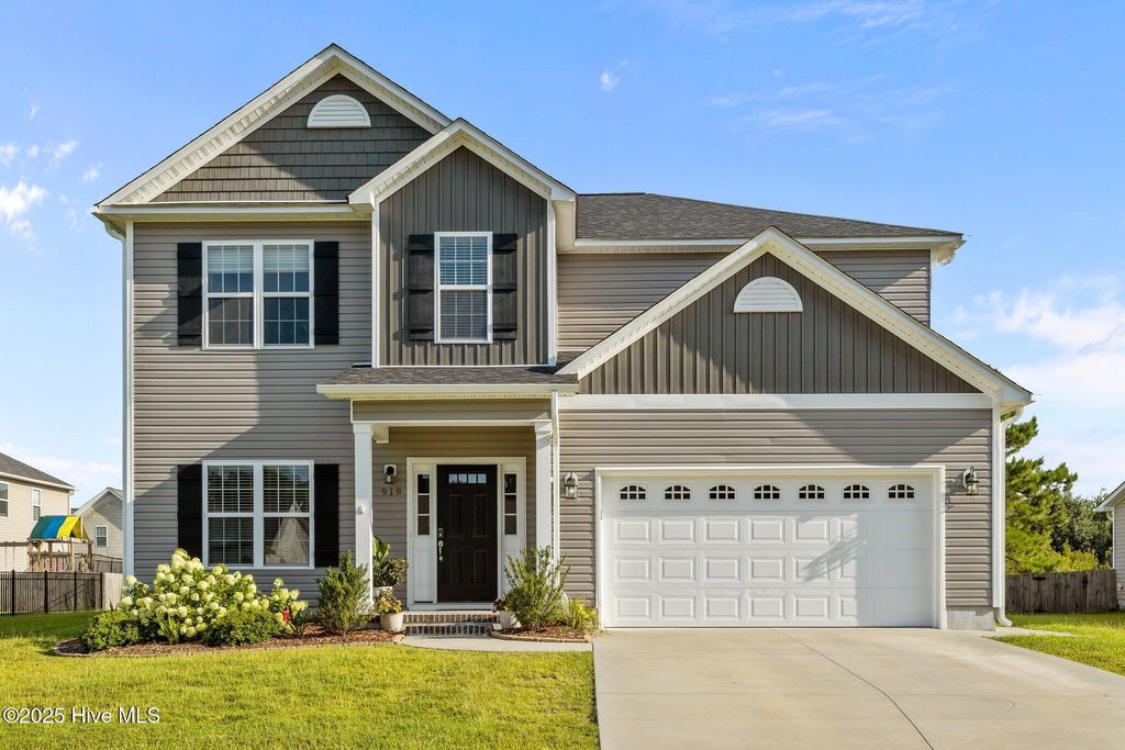 Photo of 919 Eastman Creek Drive, Beaufort, NC 28516 (MLS # 100518655)