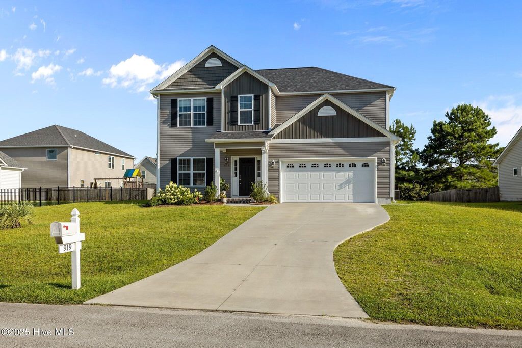 Photo of 919 Eastman Creek Drive, Beaufort, NC 28516 (MLS # 100518655)
