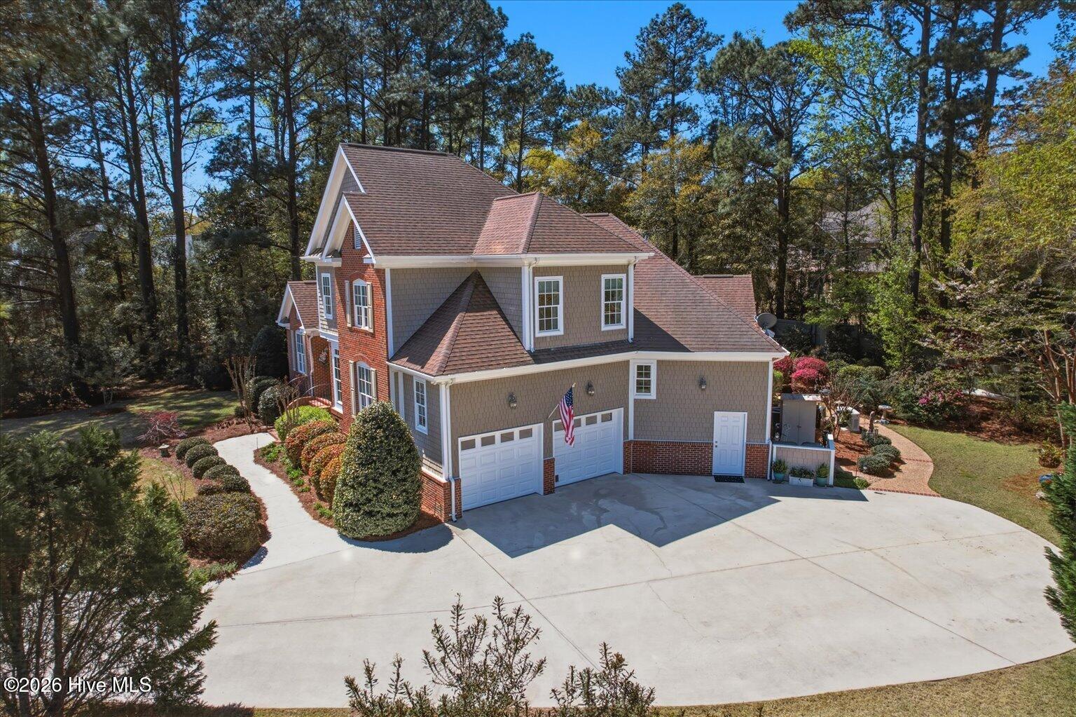 8709 Lake Nona Drive