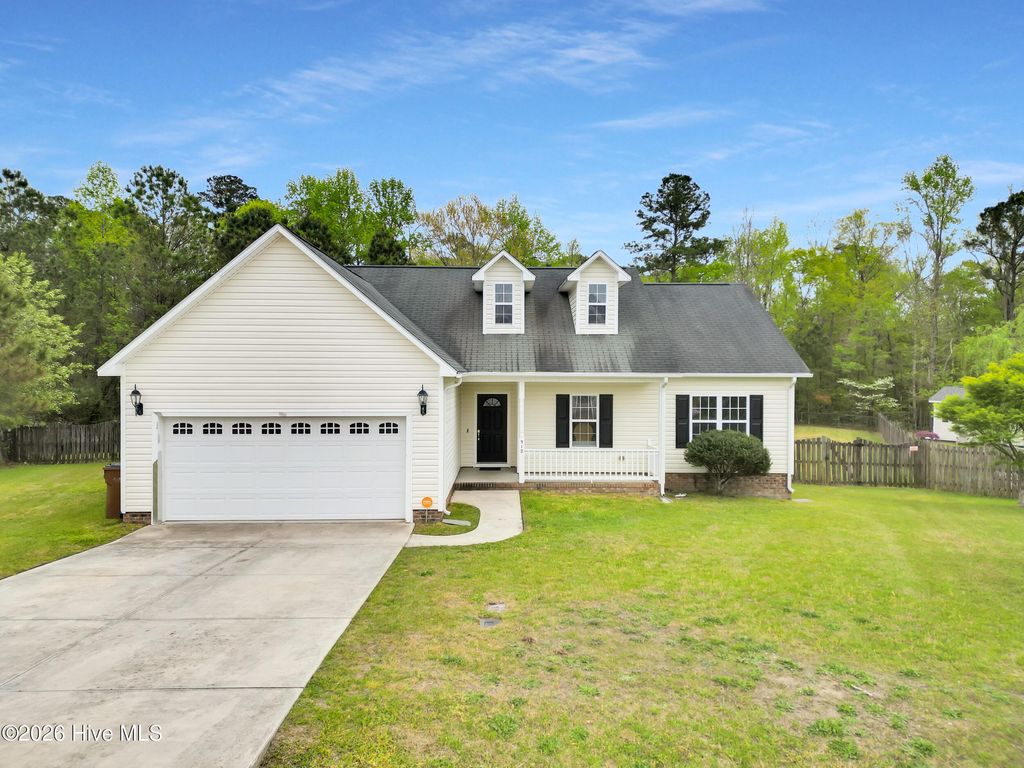 Photo of 512 Pebble Spruce Court, Jacksonville, NC 28546 (MLS # 100569291)