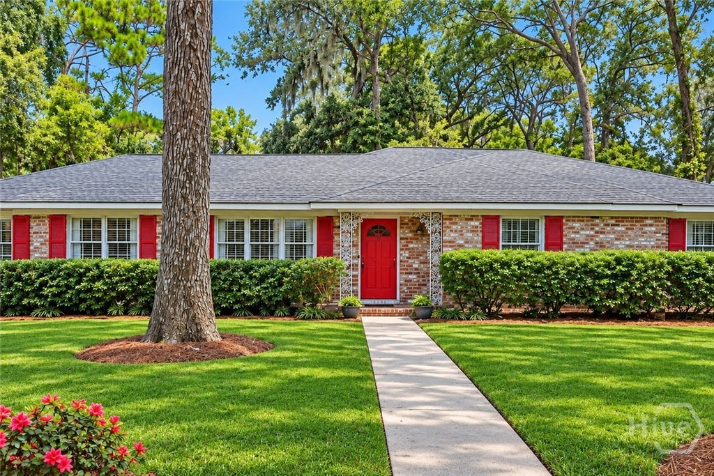 Photo of 102 Devonshire Road, Savannah, GA 31410 (MLS # SA365089)