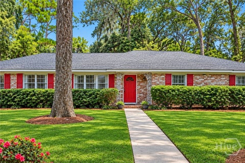 Homes For Sale - 102 Devonshire Road<br/> Savannah, GA 31410