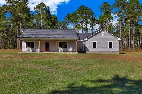 Photo of 10596 Sand Valley Road, Avera, GA 30803 (MLS # 554617)
