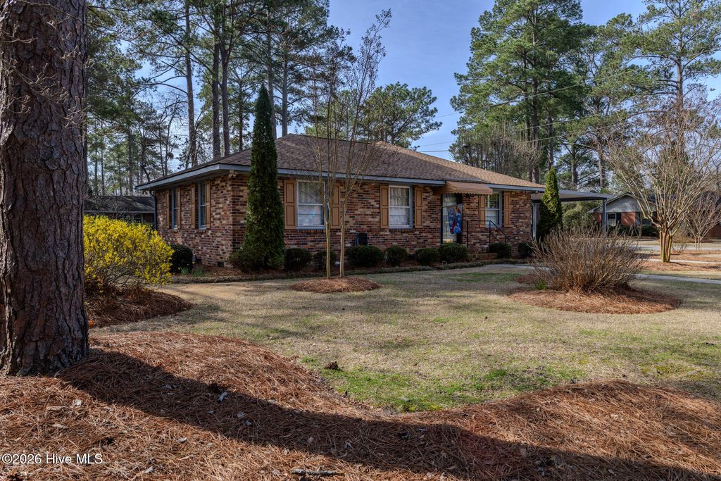 Photo of 507 W 20th Street, Lumberton, NC 28358 (MLS # 100561146)