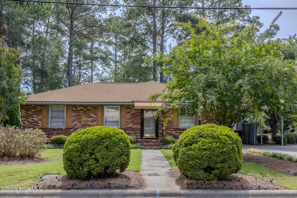 Photo of 507 W 20th Street, Lumberton, NC 28358 (MLS # 100561146)