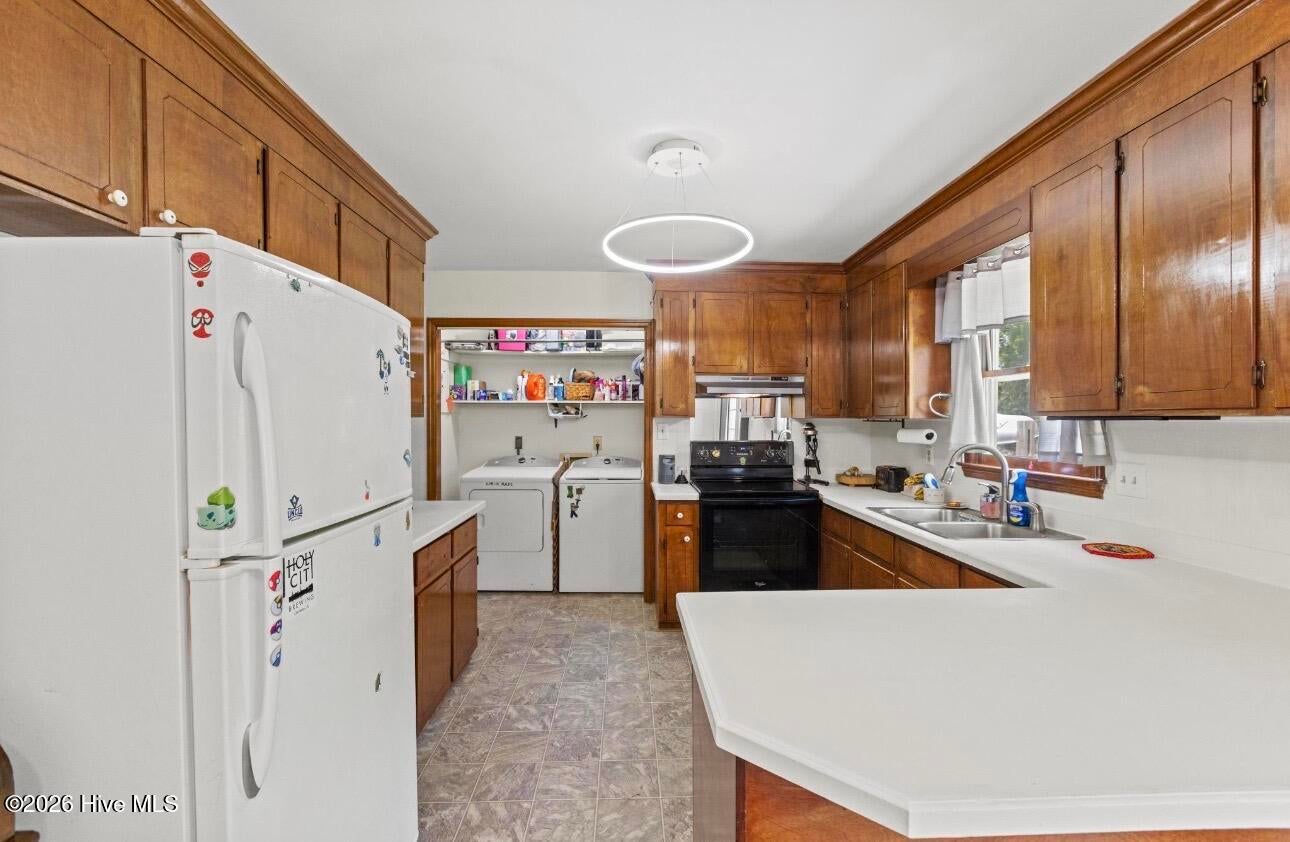 129 Foster Creek Court