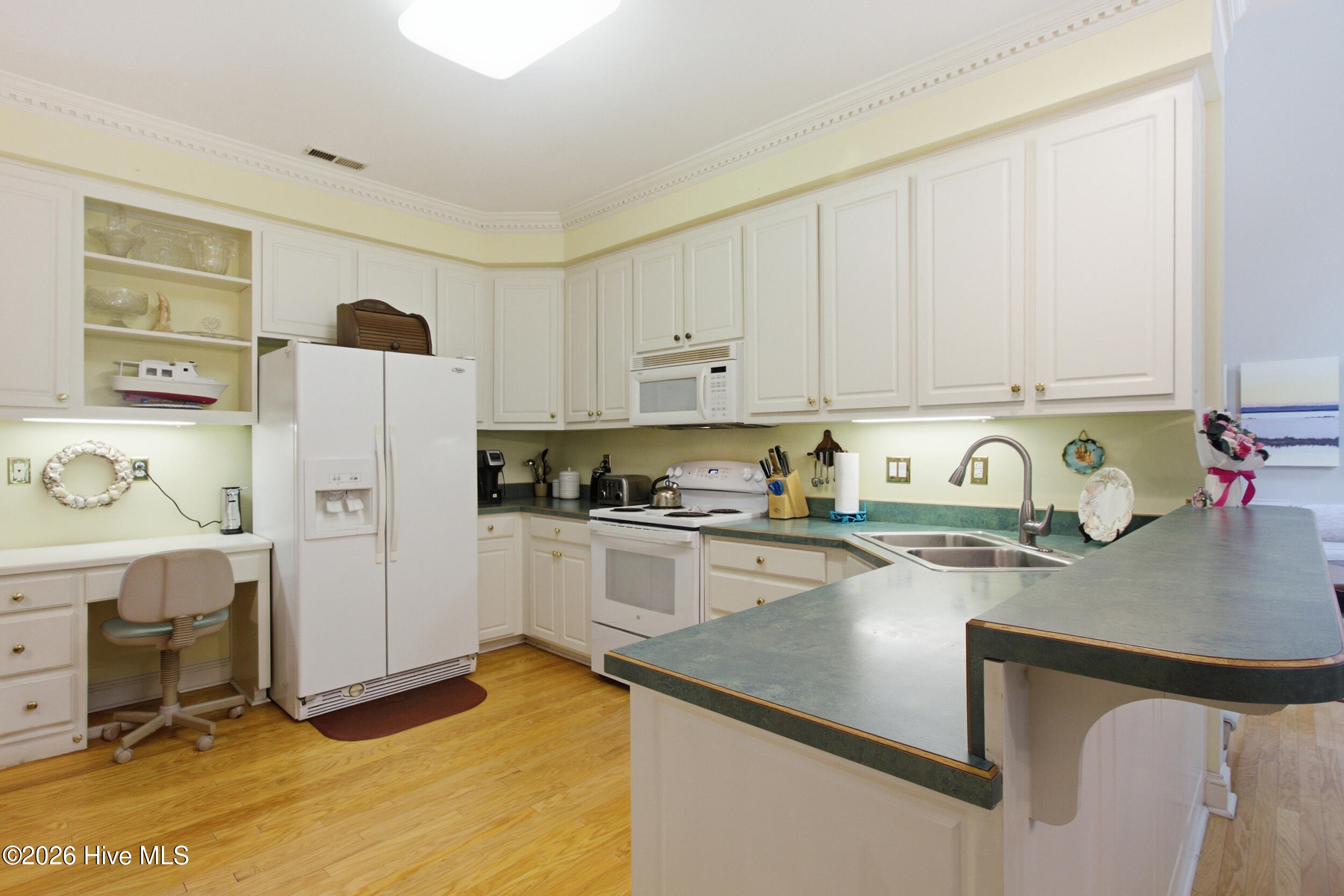 1010 Devonshire Drive