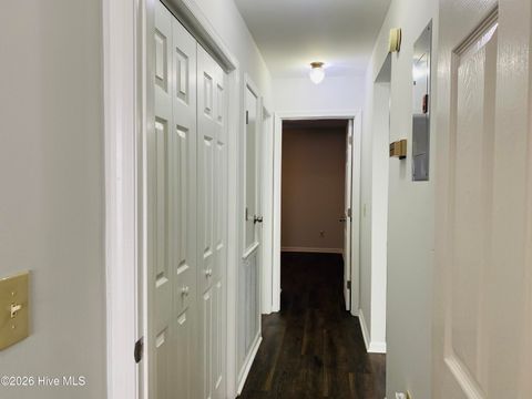 Tiny photo for 2702 S 17th Street #Apt A, Wilmington, NC 28412 (MLS # 100550476)