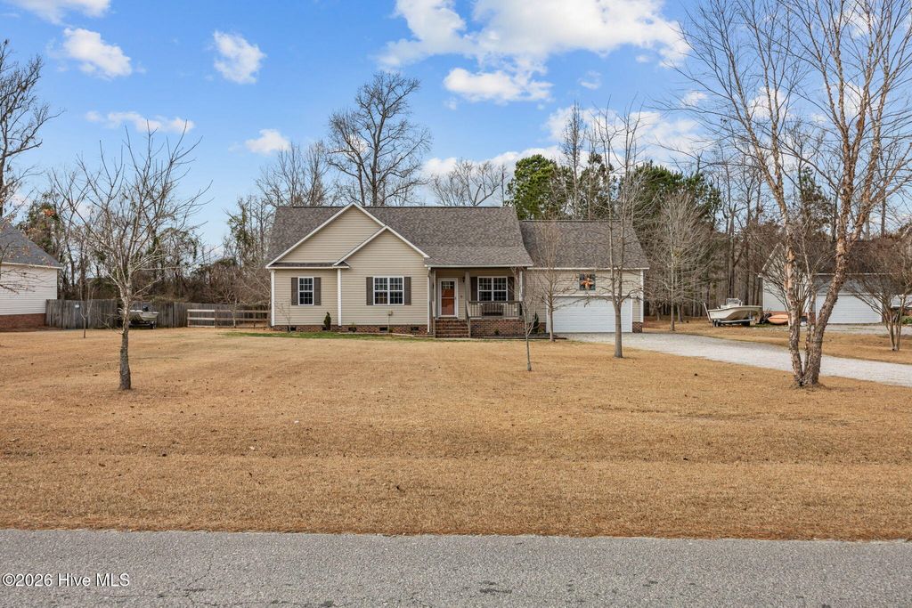 Photo of 377 Knollwood Drive, Hampstead, NC 28443 (MLS # 100548252)