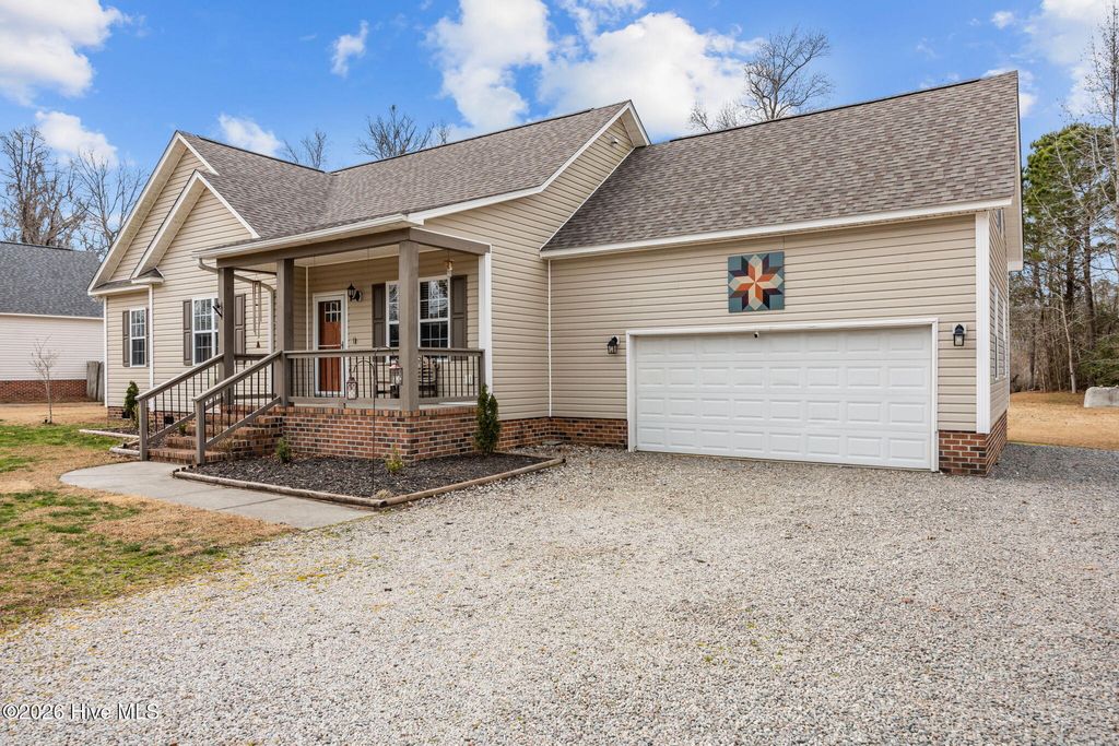 Photo of 377 Knollwood Drive, Hampstead, NC 28443 (MLS # 100548252)