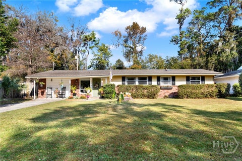 Homes For Sale - 102 Jacquelyn Drive<br/> Savannah, GA 31406