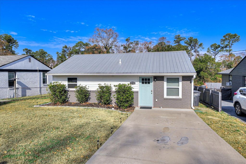 Photo of 2723 Magnolia Avenue, Augusta, GA 30909 (MLS # 550417)