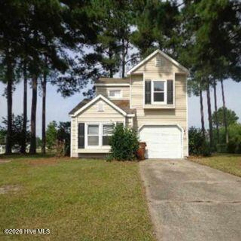 Photo of 107 Broadleaf Drive, Jacksonville, NC 28546 (MLS # 100559760)