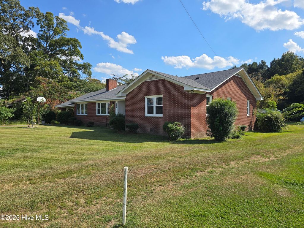 Photo of 1612 Doolittle Mill Road, Conway, NC 27820 (MLS # 100532515)