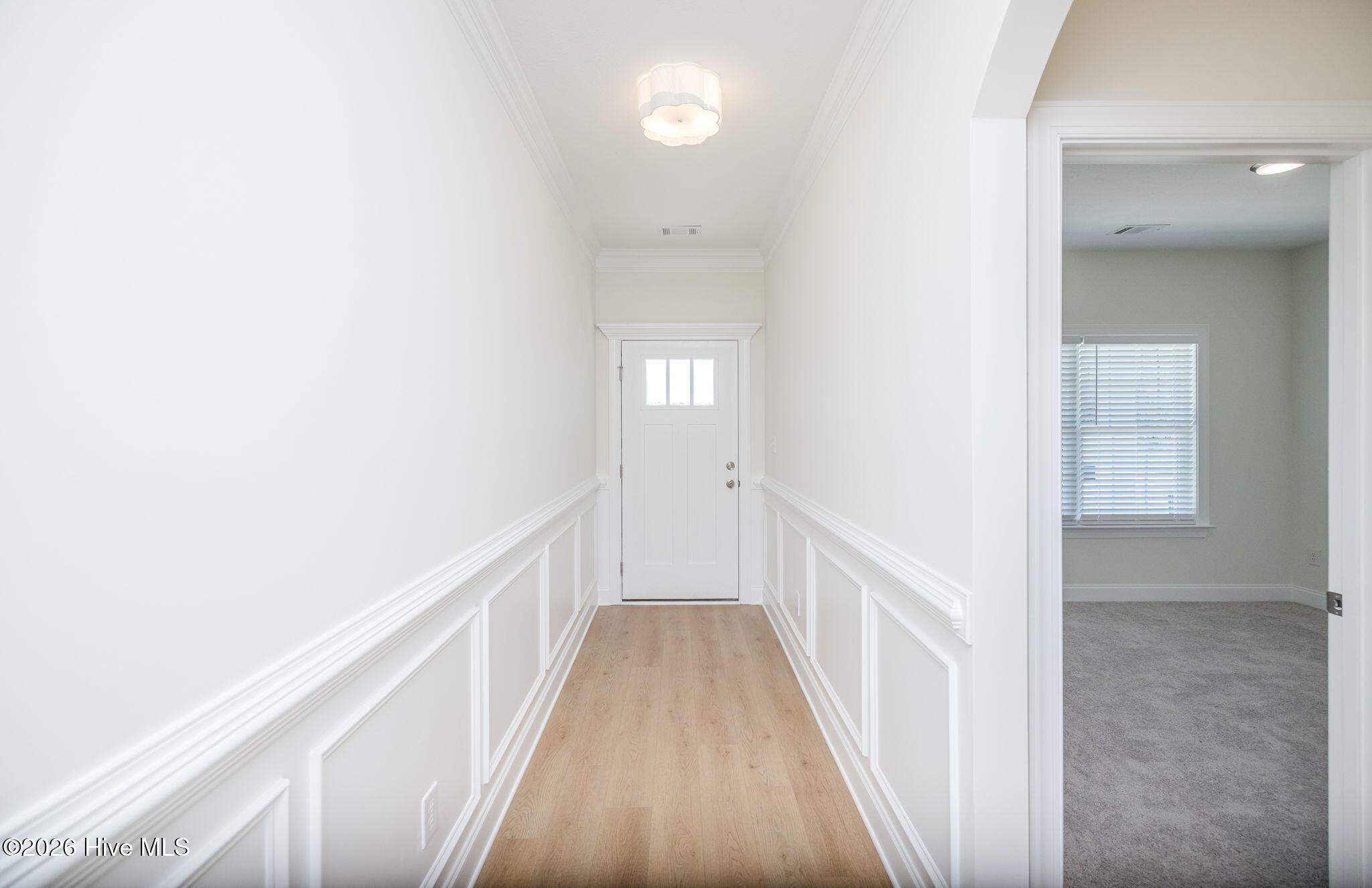 1077 W Berkley Court