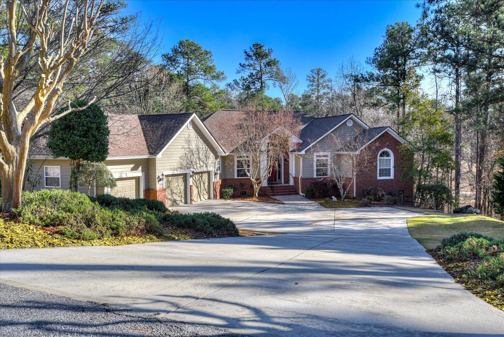 Photo of 224 Amelia Drive, McCormick, SC 29835 (MLS # 550330)