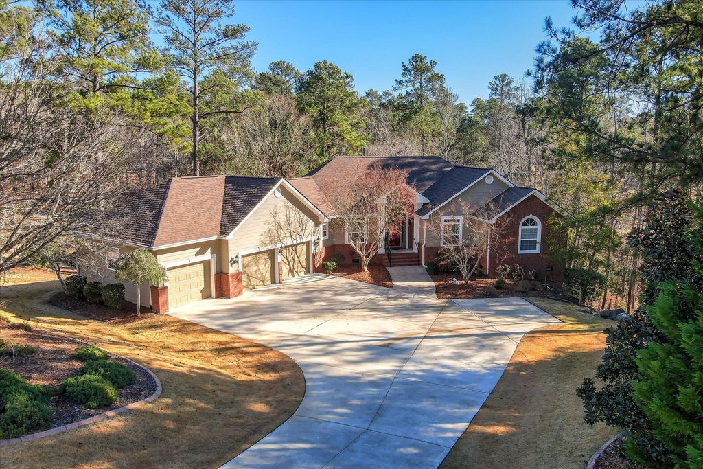 Photo of 224 Amelia Drive, McCormick, SC 29835 (MLS # 550330)