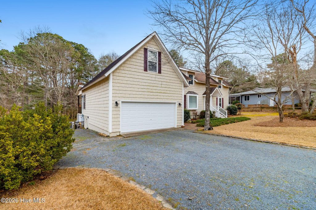 Photo of 106 Scuppernong Court, Seven Lakes, NC 27376 (MLS # 100549039)