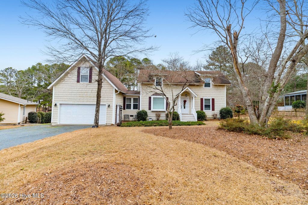 Photo of 106 Scuppernong Court, Seven Lakes, NC 27376 (MLS # 100549039)