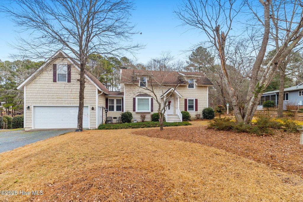 Photo of 106 Scuppernong Court, Seven Lakes, NC 27376 (MLS # 100549039)
