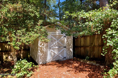Tiny photo for 122 Pond View Circle, Hampstead, NC 28443 (MLS # 100598243)