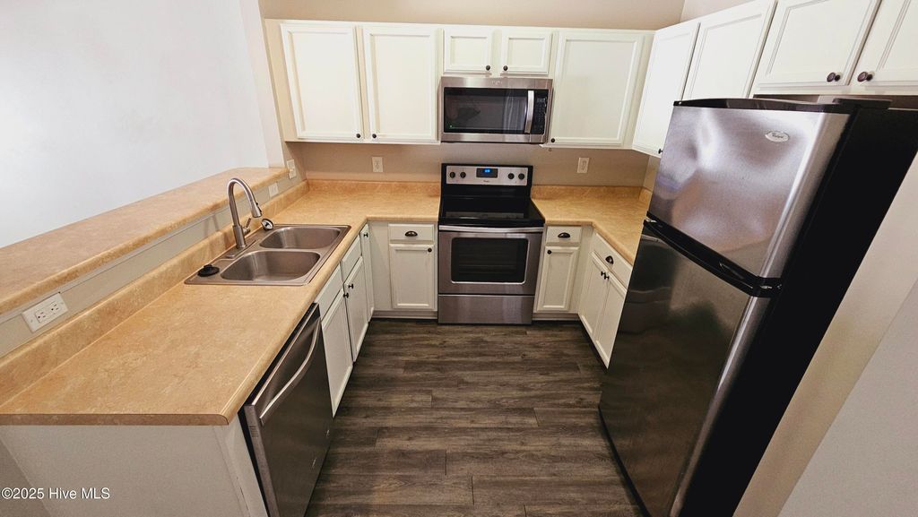 Photo of 266 Caldwell Loop, Jacksonville, NC 28546 (MLS # 100545188)