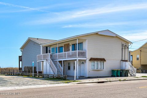 Townhouse For Sale - 501 Fort Fisher Boulevard #UNIT 6  7<br/> Kure Beach, NC 28449