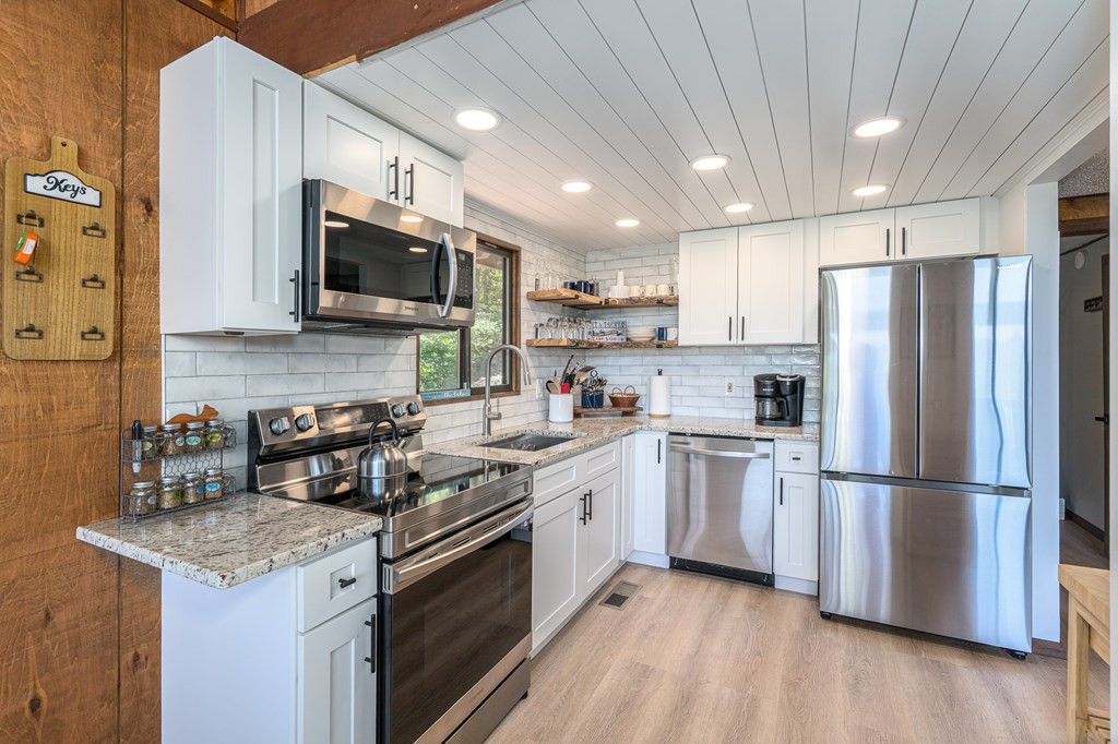 125 Ridgewood Drive