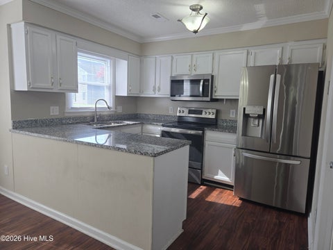Condo For Rent - 109 W Victoria Court #C<br/> Pitt County, Greenville, NC 27834