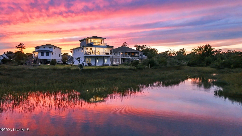 Photo of 916 Calamanda Court, Morehead City, NC 28557 (MLS # 100611108)