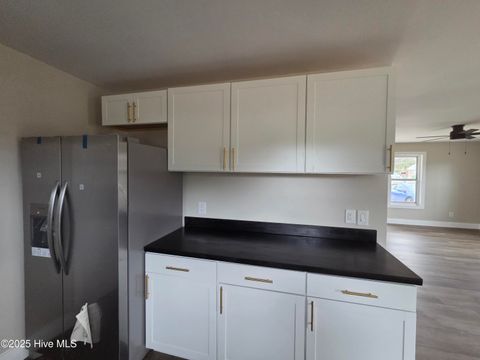 Tiny photo for 1502 N 26th Street, Wilmington, NC 28405 (MLS # 100546871)