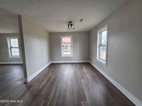 Tiny photo for 1502 N 26th Street, Wilmington, NC 28405 (MLS # 100546871)