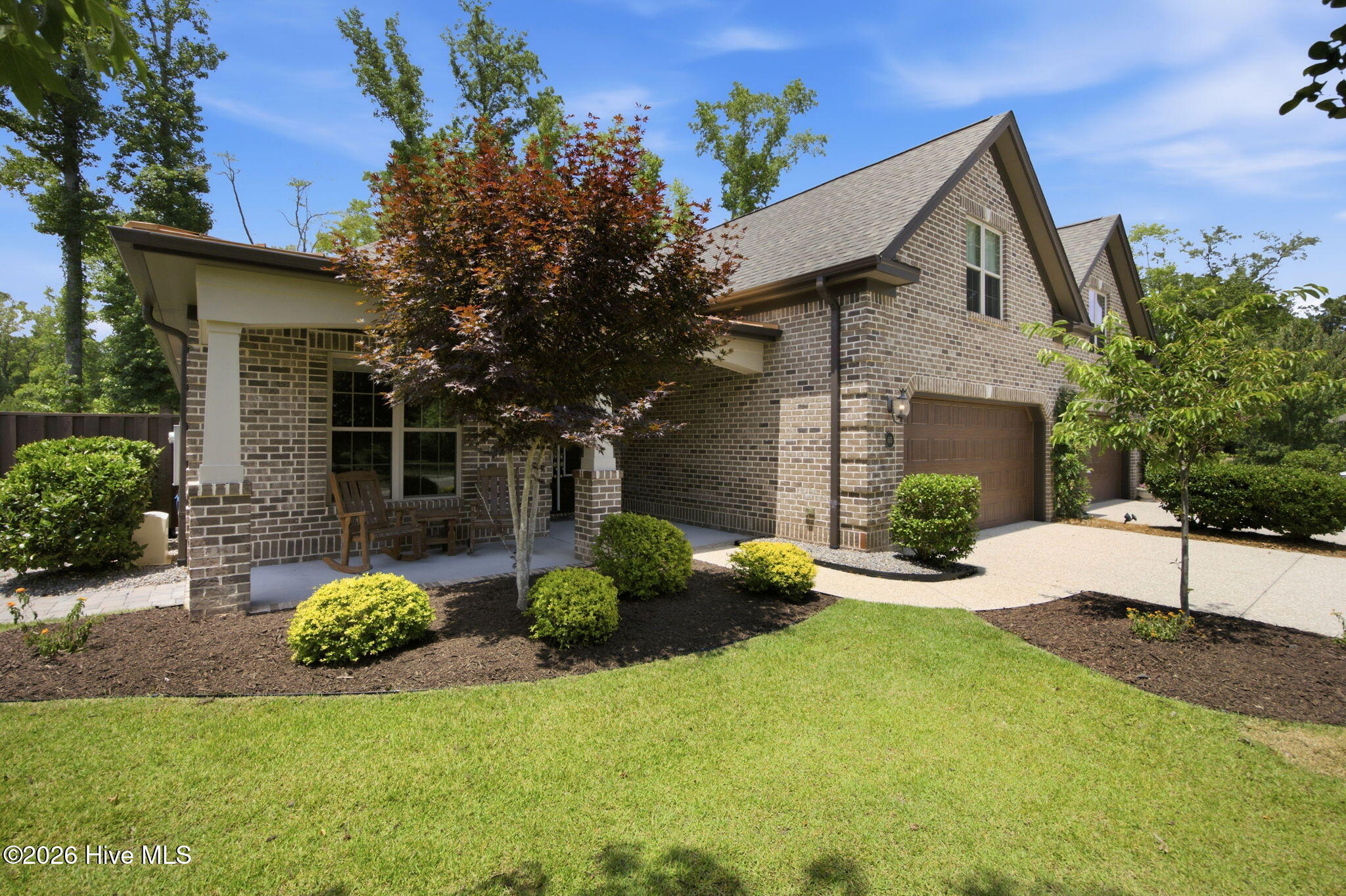 665 Jenoa Drive