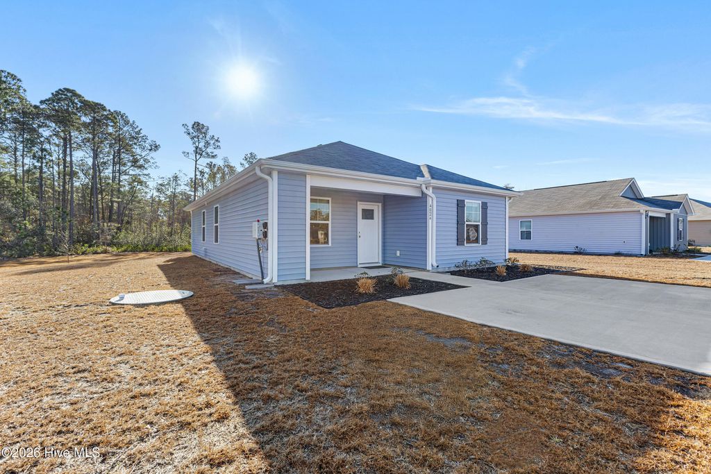 Photo of 4024 Cypress Forest Way, Bolivia, NC 28422 (MLS # 100547878)