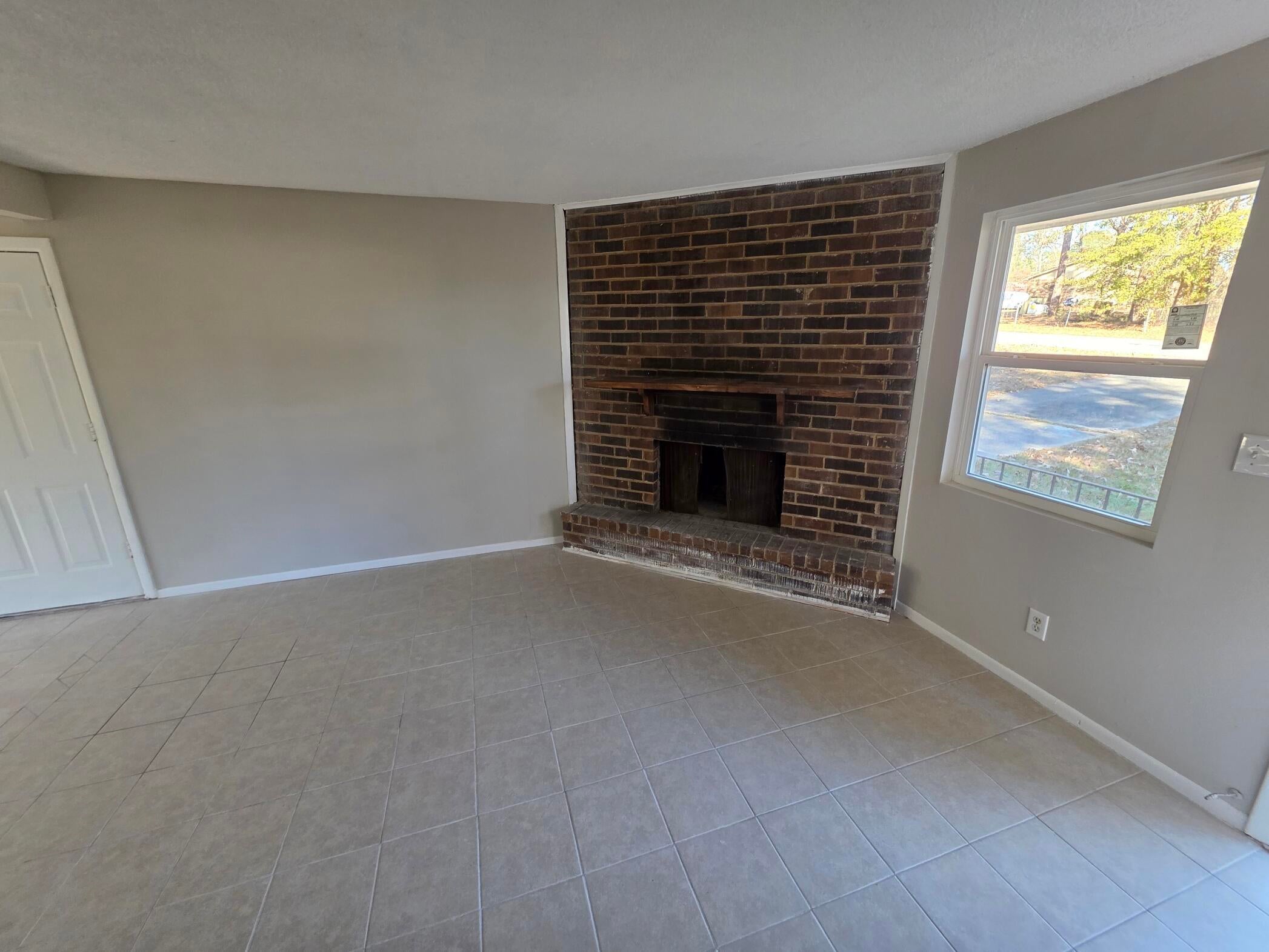 4305 Parkwood Drive