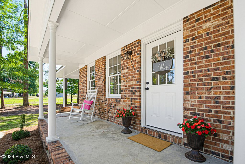 Photo of 401 Macedonia Church Road, Evergreen, NC 28438 (MLS # 100574314)