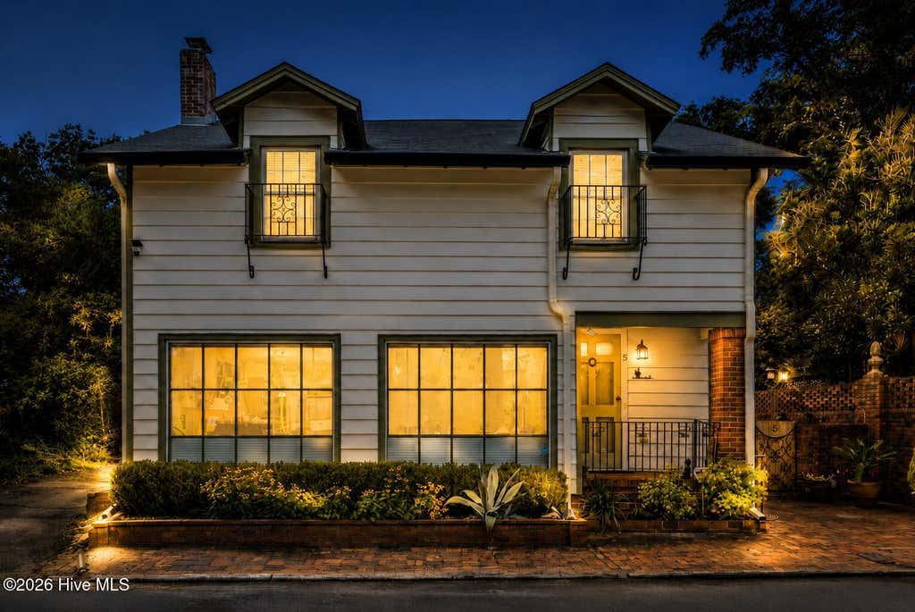 Photo of 5 N 20th Street, Wilmington, NC 28405 (MLS # 100595500)