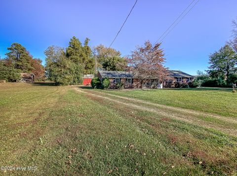 Homes For Sale - 4271 Caratoke Highway<br/> Barco, NC 27917