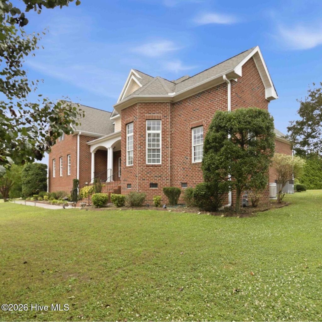 Photo of 4701 Bayview Drive, Wilson, NC 27896 (MLS # 100578513)