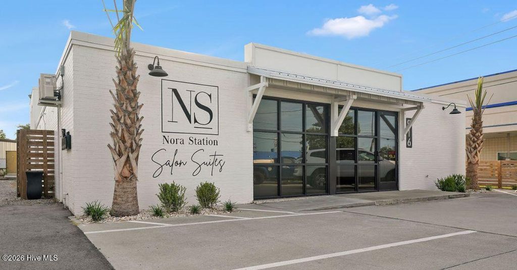 Photo of 916 S 17th Street, Wilmington, NC 28401 (MLS # 100559073)