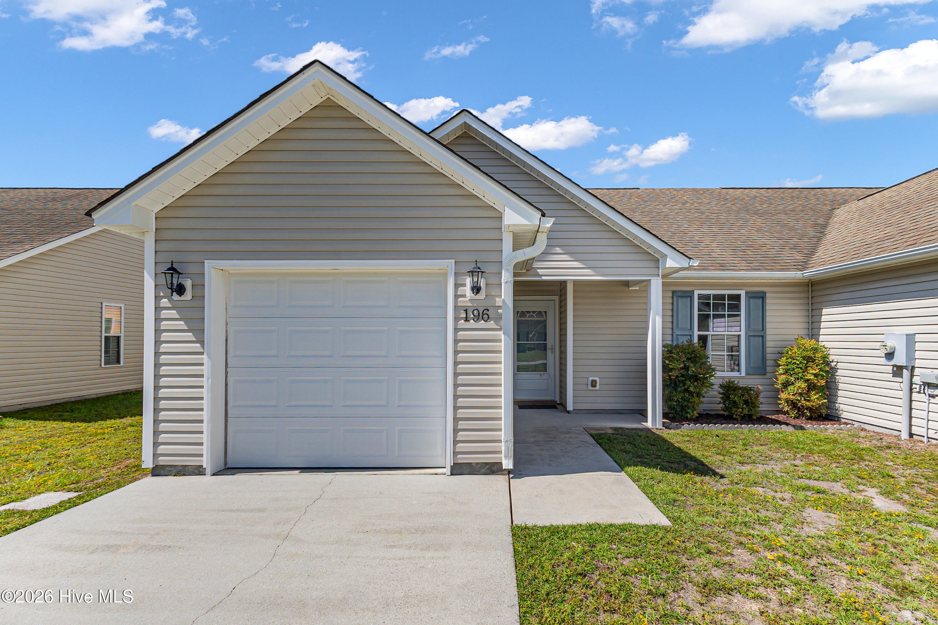 196 Pine Hollow Road
