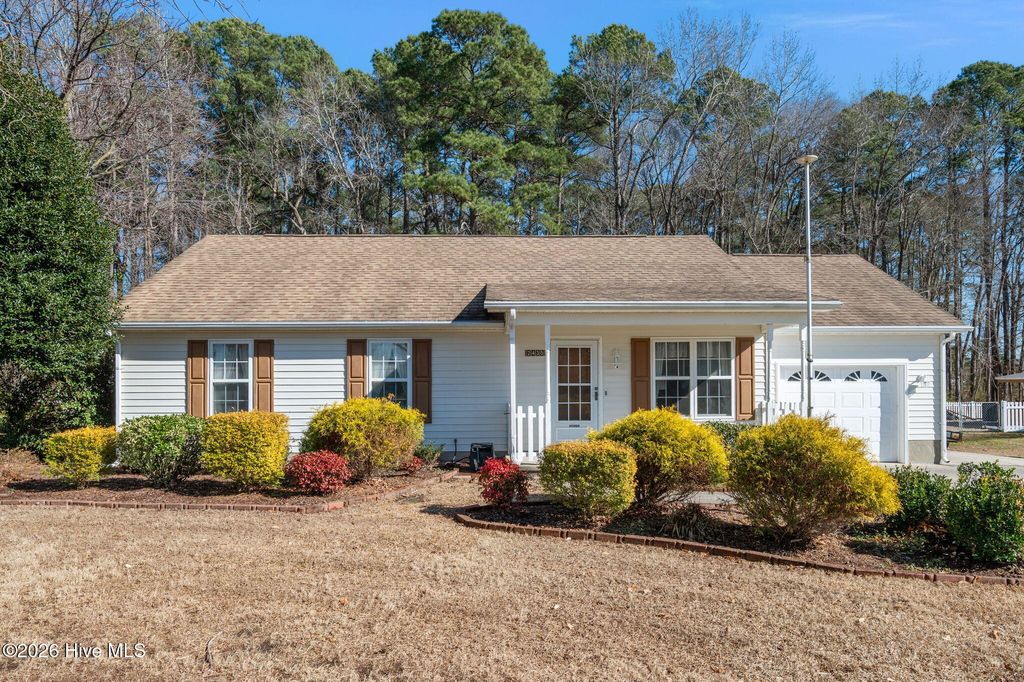 Photo of 2435 Hunterchase Lane, Greenville, NC 27858 (MLS # 100549915)