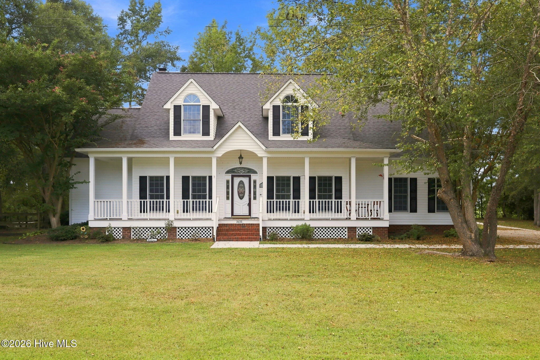 3655 Hillcrest Drive