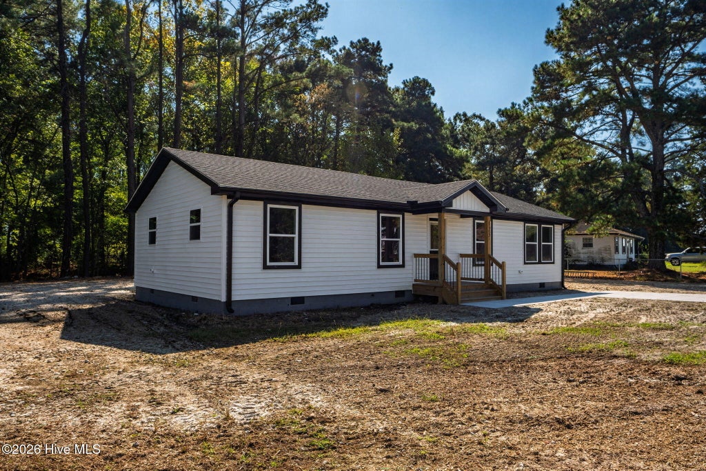 Photo of 125 Martin Lane, Hertford, NC 27944 (MLS # 100611134)