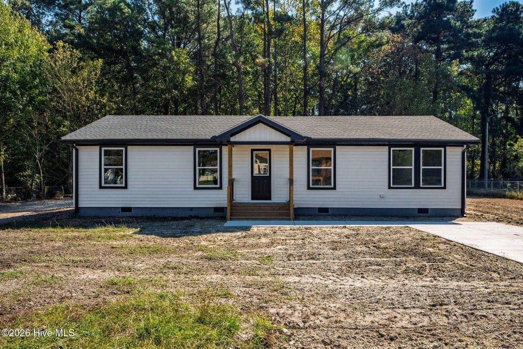Photo of 125 Martin Lane, Hertford, NC 27944 (MLS # 100611134)