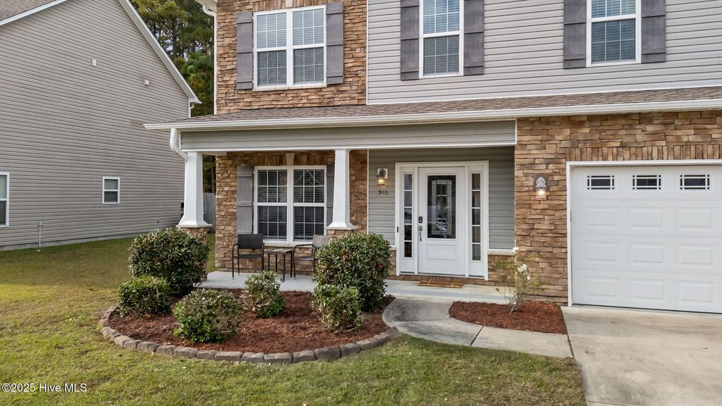 Photo of 310 Station House Road, New Bern, NC 28562 (MLS # 100541592)