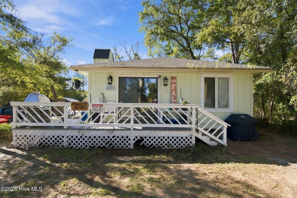Photo of 2907 E Oak Island Drive, Oak Island, NC 28465 (MLS # 100611362)